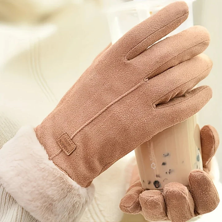Winter Sports Gloves: Perfect Christmas Gift