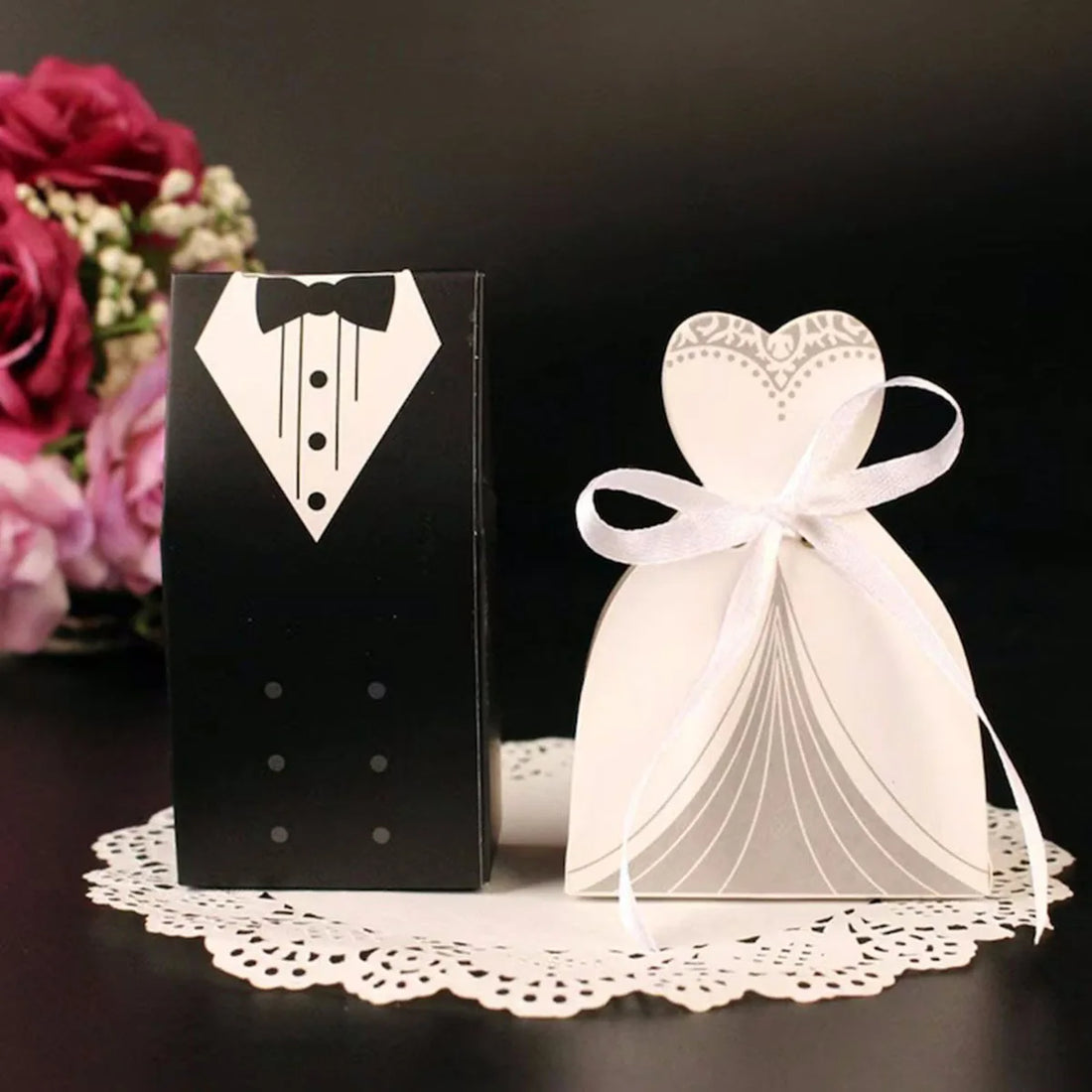 100Pcs Wedding Candy Boxes Groom Bridal Dress Shaped Gifts