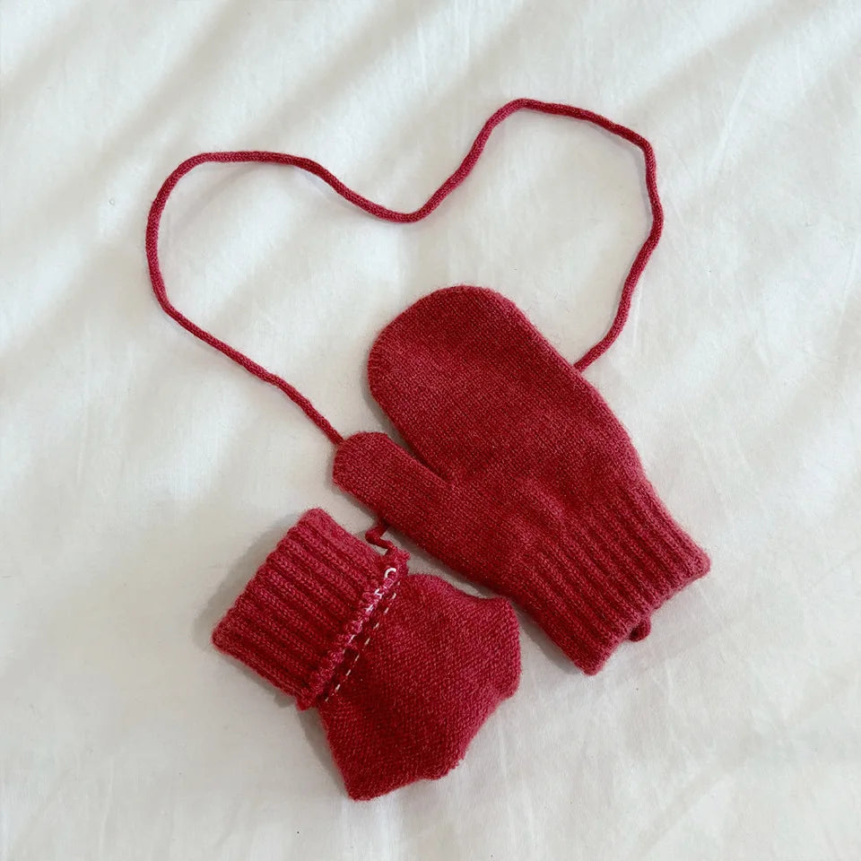 Kids' Winter Gloves: A Perfect Baby Gift